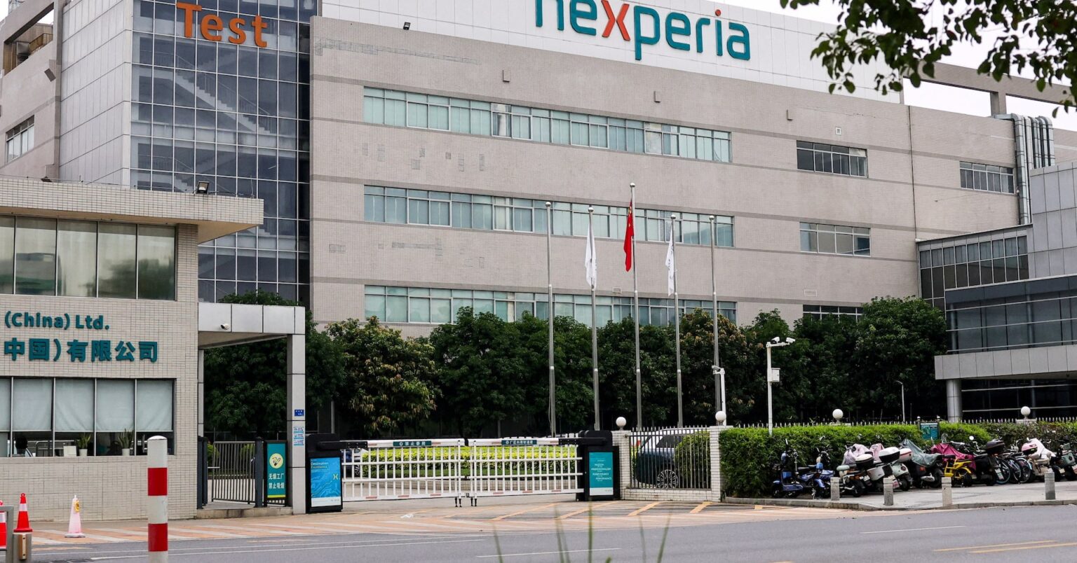ネクスペリア中国法人、ウエハーを国内調達に切り替え | ロイター