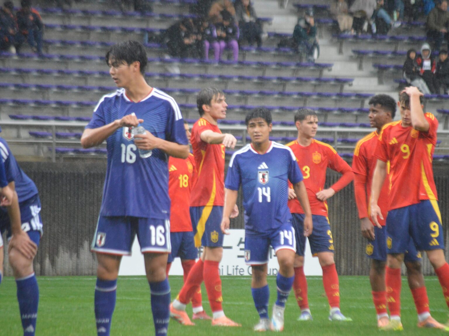 SBSカップ国際ユースサッカー2025　第2節　U-18日本代表 vs U-18スペイン代表 | レポート
