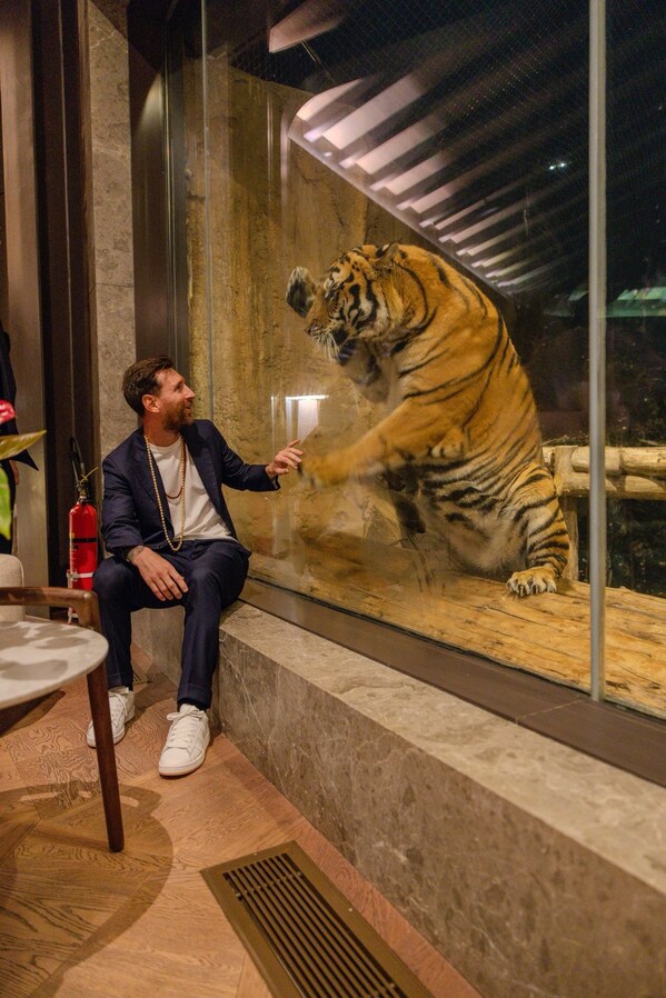 Messi experiences Vantara with Anant Ambani