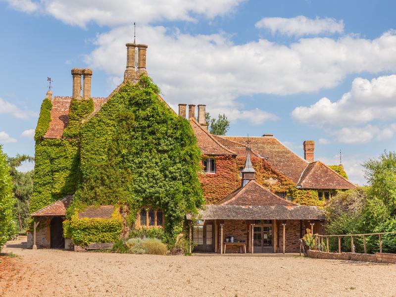 マウンセル・ハウスは、13世紀に建てられた領主邸宅だ