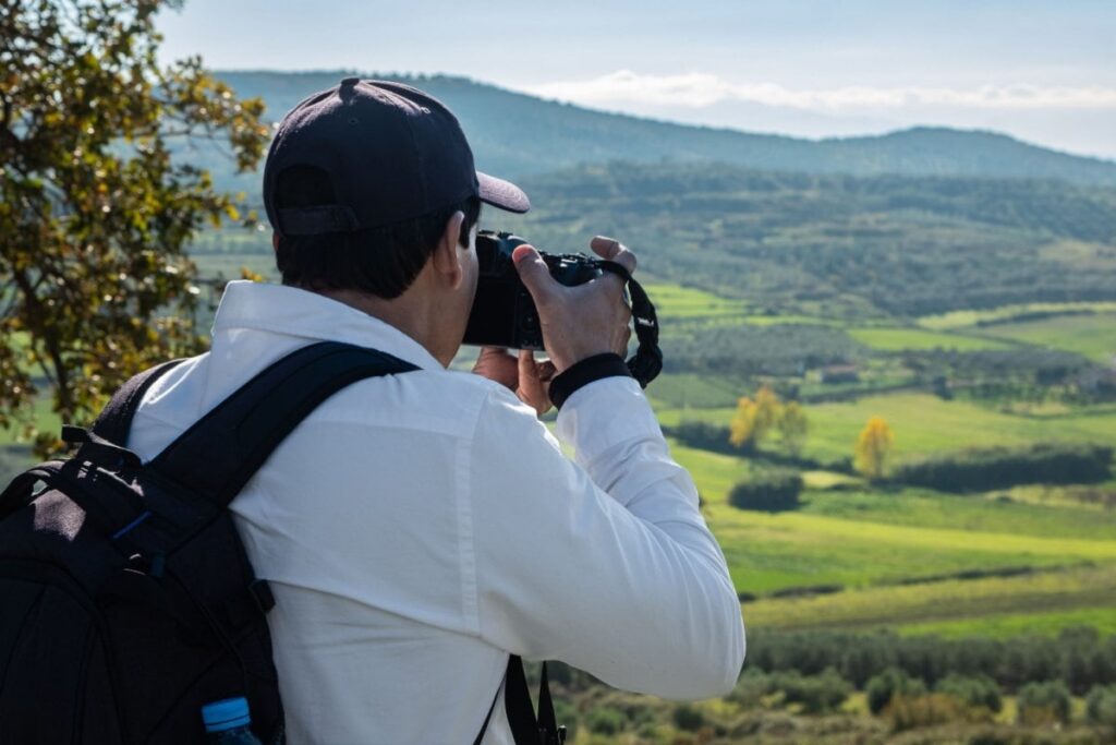 長野で撮影された「山々の景色」が話題に　どこかで見たことがある光景に「富山かと思った」 | LIMO | くらしとお金の経済メディア