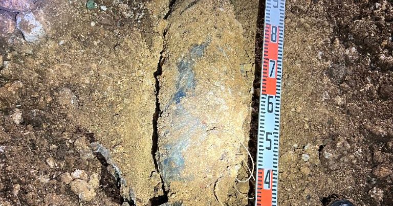 沖縄・宮古空港で不発弾5発目　磁気探査で米国製50キロ爆弾　航空機運航に影響なし