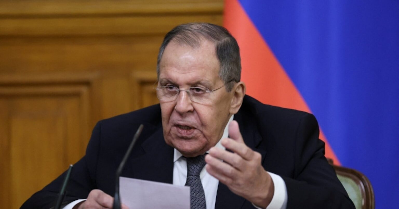 シリア外相・国防相がプーチン氏と会談、国防や経済協議＝ＳＡＮＡ | ロイター