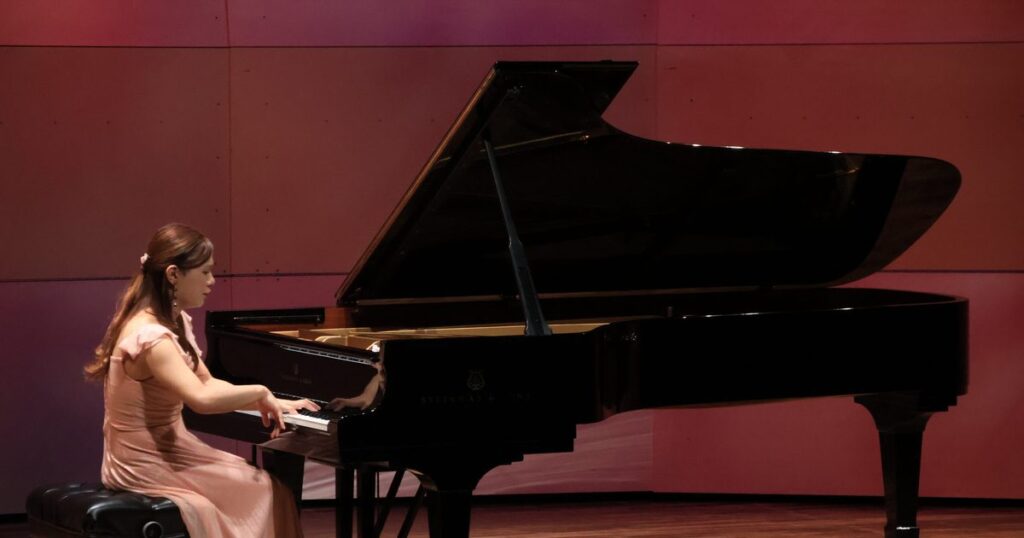 フランスの旅いざなう 下里豪志ピアノリサイタル フランスの旅いざなう 下里豪志ピアノリサイタル