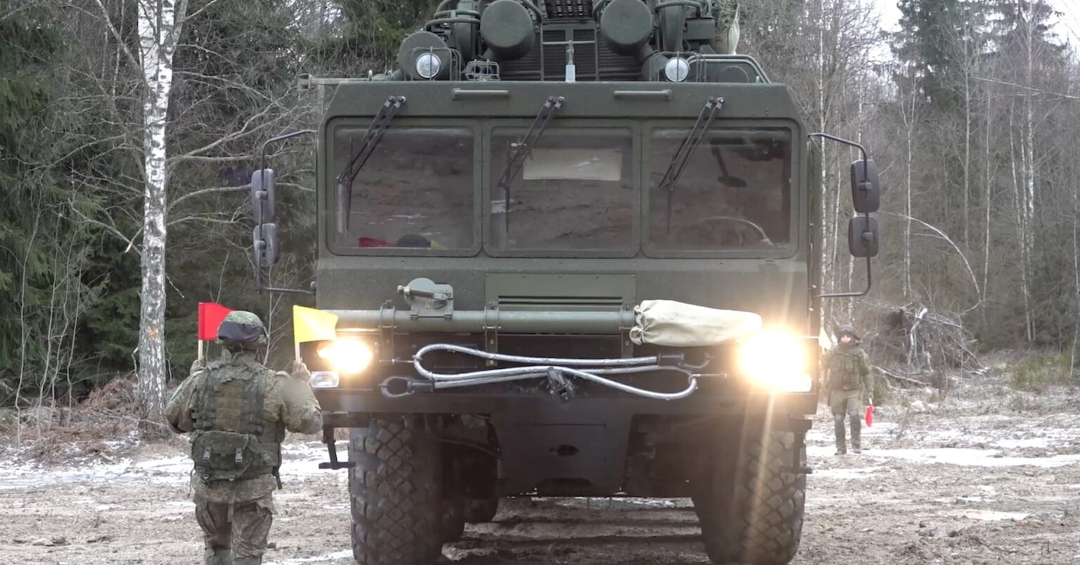 ロ、ベラルーシに核搭載可能ミサイル配備 欧州全域への攻撃能力強化 | ロイター ロ、ベラルーシに核搭載可能ミサイル配備 欧州全域への攻撃能力強化 | ロイター