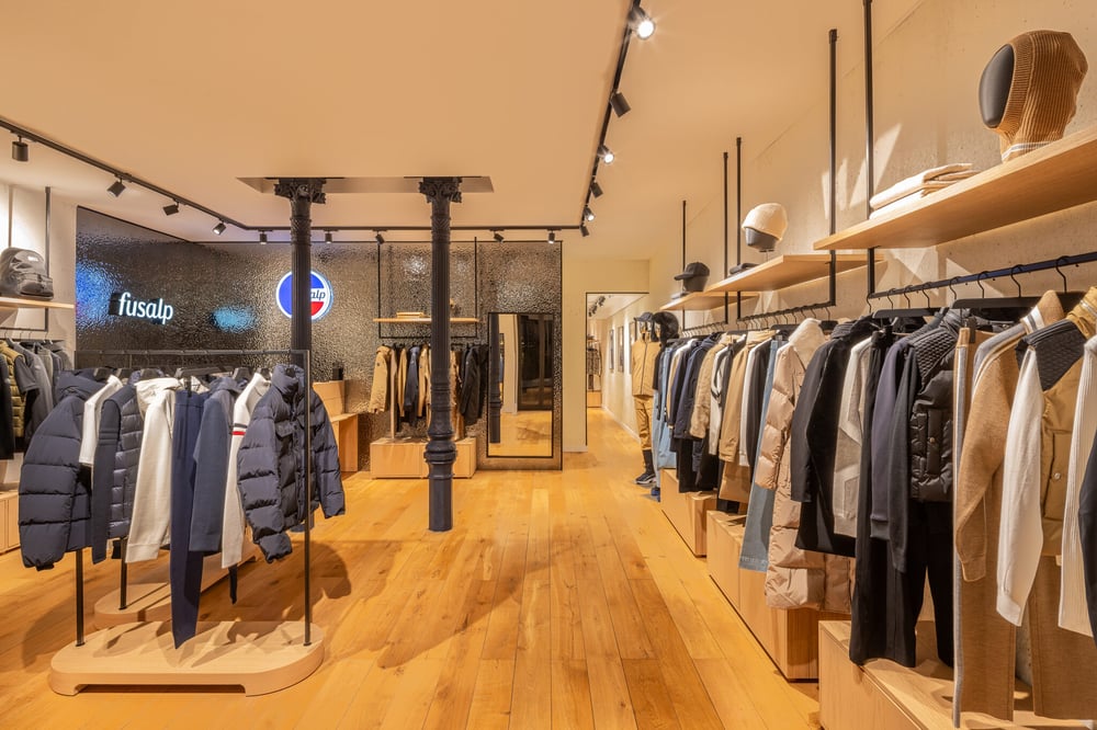 マドリードにあるフューサルプの店舗内