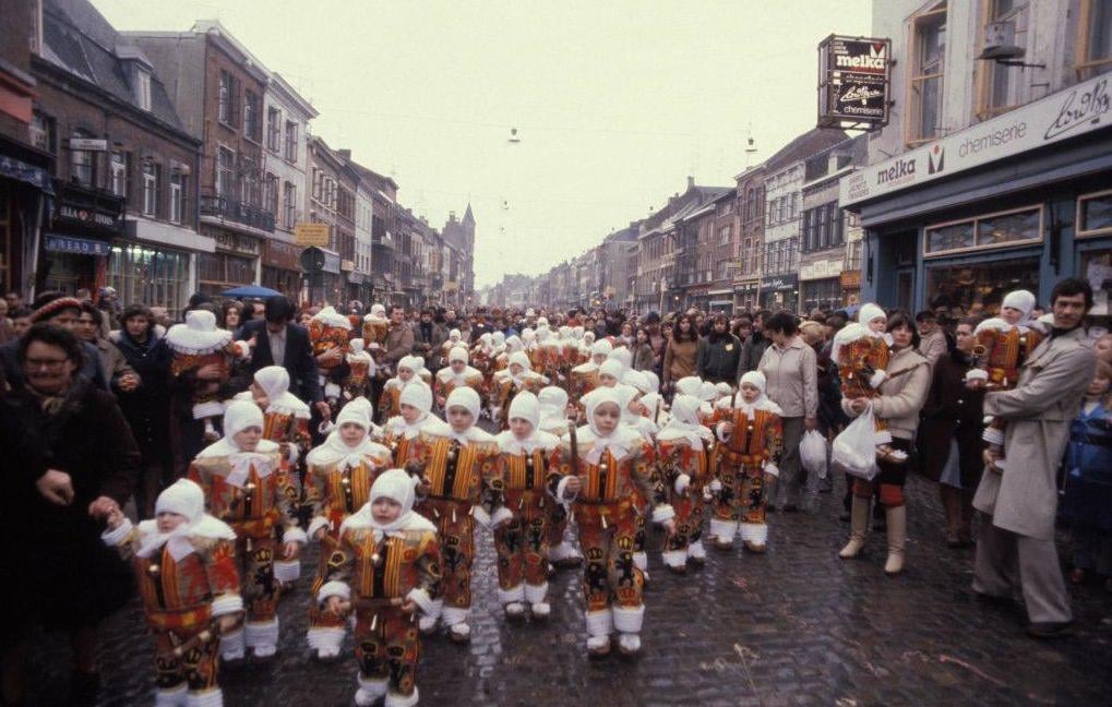 1980 年代のベルギーの生活を示す魅力的なカラー写真