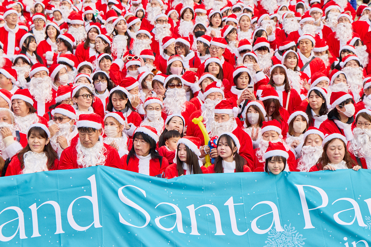 クリスマスイベント「グラン サンタ パレード」