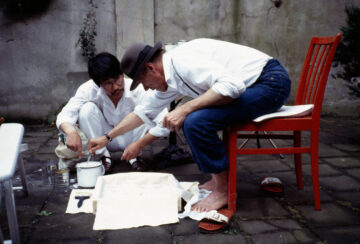 拡大画像を表示する