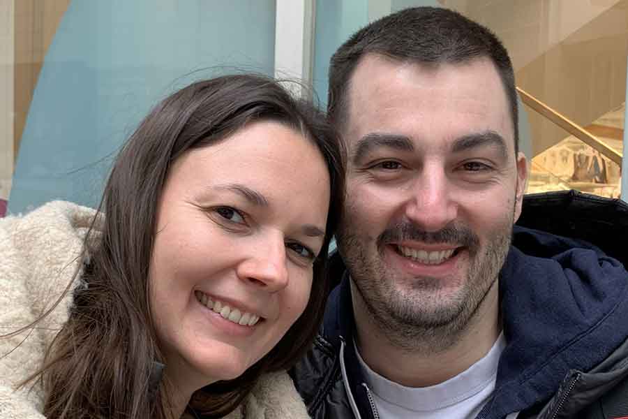 ドイツから来た（左から）チェリザさんとファビアさん【写真：Hint-Pot編集部】