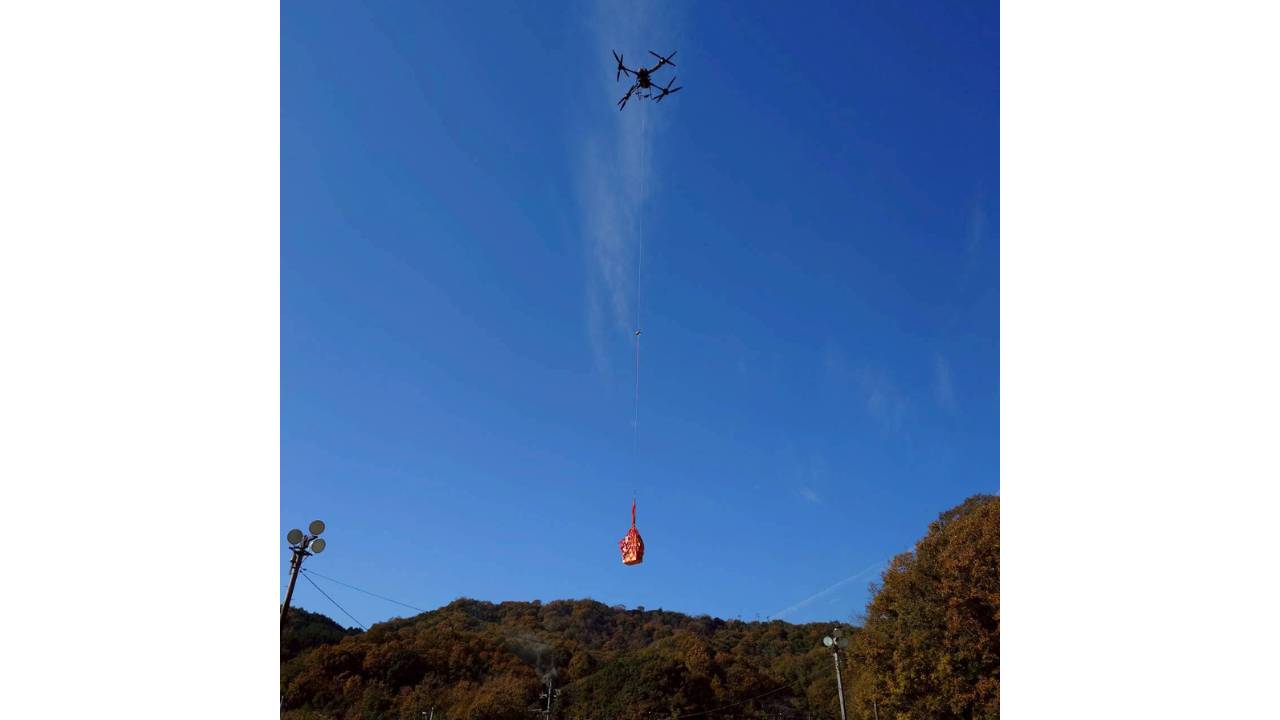 内閣府・広島県・福山市連携、ドローン4機同時運用による大規模防災訓練を実施