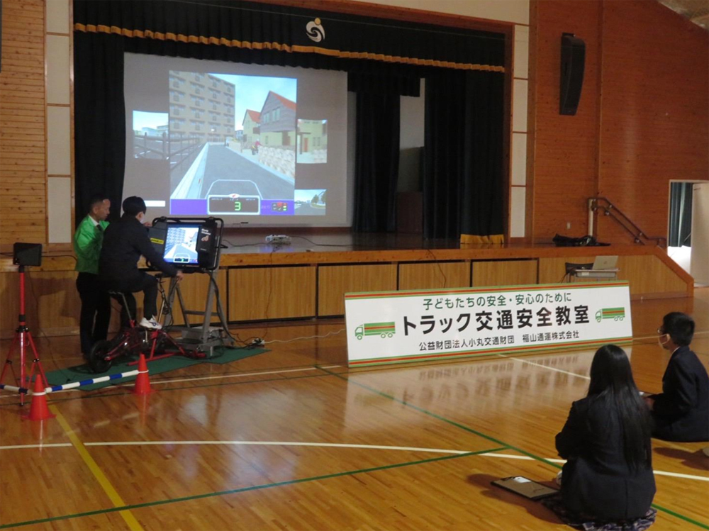 20251202fukuyama2 - 福山通運／岡山県の岡山瀬戸高等支援学校で交通安全教室