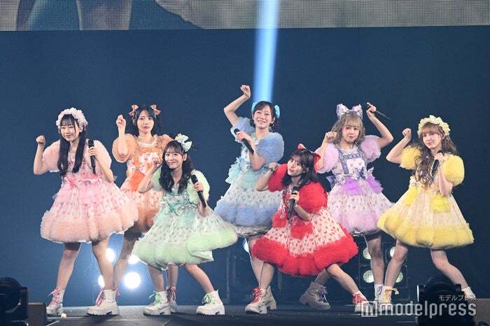 FRUITS ZIPPER「NHK紅白歌合戦に出演します」報告に祝福ムード ルダハート＆お手振り…ファンサたっぷりで盛り上げる【TGC広島2025】（モデルプレス） - Yahoo!ニュース