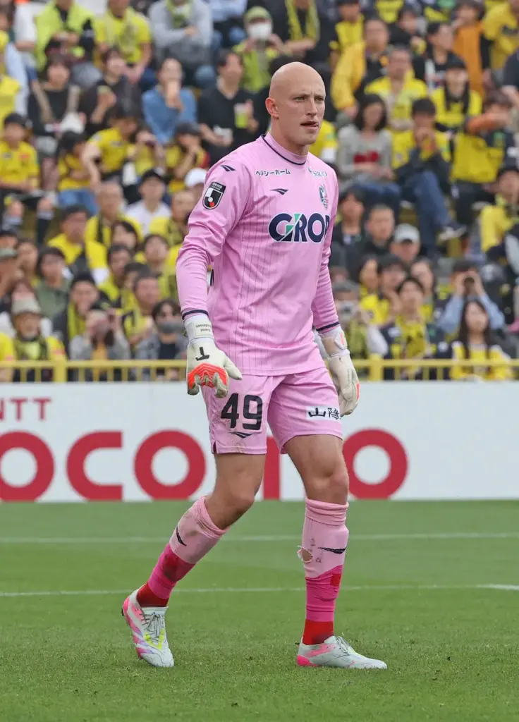 川崎F　福岡MF紺野＆岡山GKブローダーセンの獲得が決定的に - スポニチ Sponichi Annex サッカー