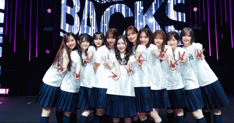 櫻坂46井上梨名、最後の『BACKS LIVE!!』で最高の笑顔 座長・谷口愛季を中心に圧巻ステージ披露【セットリストあり】 – オリコンニュース 櫻坂46井上梨名、最後の『BACKS LIVE!!』で最高の笑顔 座長・谷口愛季を中心に圧巻ステージ披露【セットリストあり】 - オリコンニュース