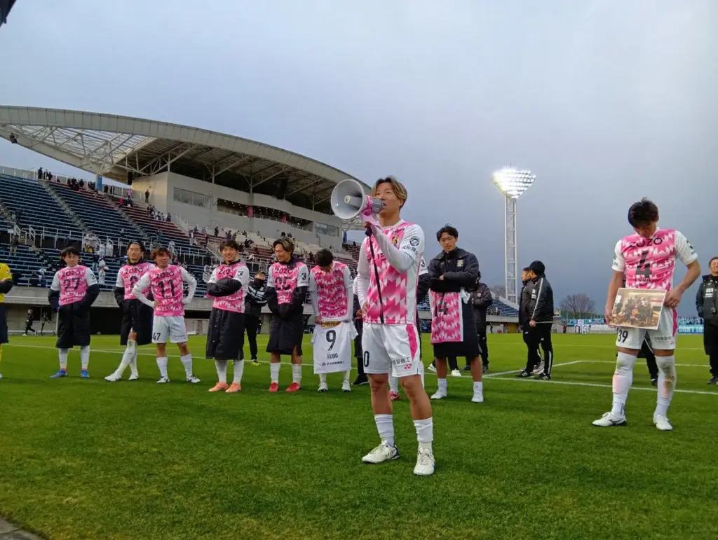 【記事全文】宮崎　初のJ2昇格！FC大阪に快勝　大熊監督「胸を張って宮崎に帰りたい」 - スポニチ Sponichi Annex サッカー