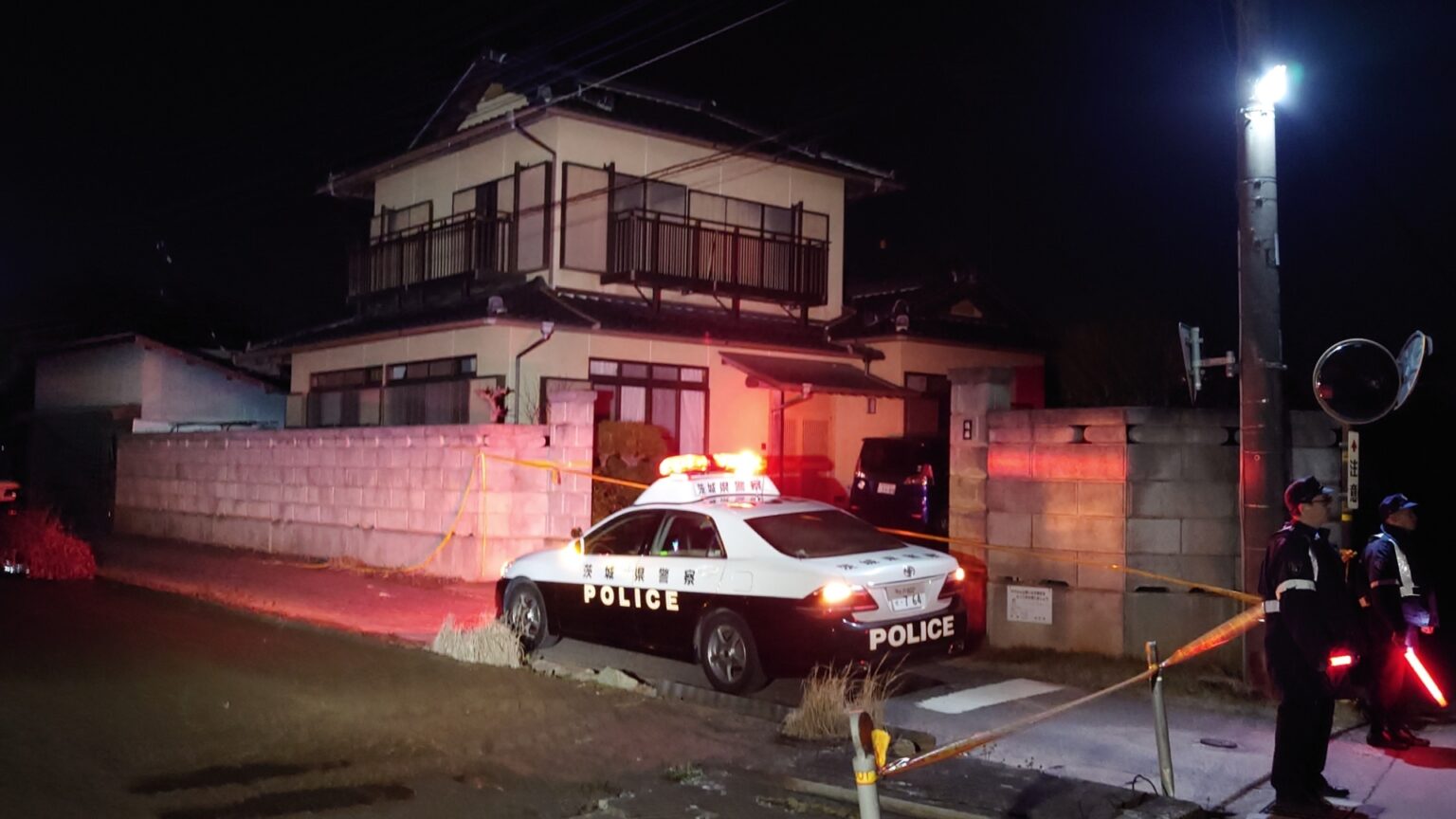 【速報】「兄を包丁で刺した」水戸市の住宅で50代男性が胸や首を刺され死亡　同居する54歳の弟を緊急逮捕（TBS NEWS DIG Powered by JNN）