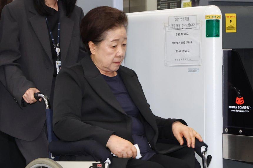 旧統一教会から政界への働きかけの見返りに集団入党、両者の思惑が一致した「政教癒着」の実態 - 朝鮮日報