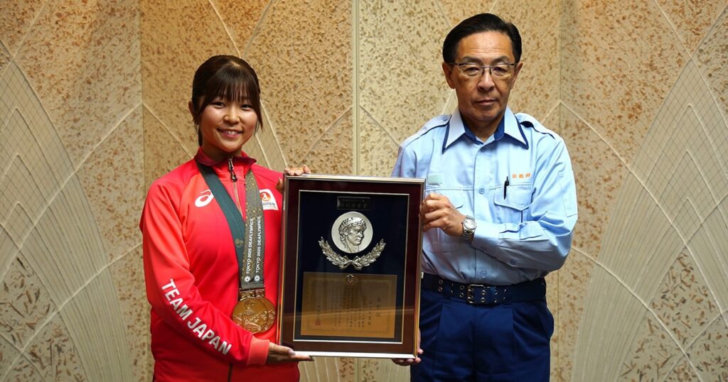 [SHIMADZU] 菰方選手が「京都府スポーツ賞 特別栄誉賞」「京都市スポーツ最高栄誉賞」を受賞 | 島津製作所