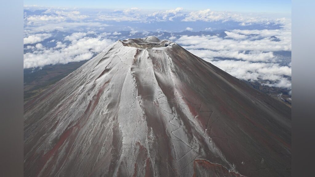 富士山を下山中に滑落、兵庫の４４歳男性死亡…自ら「右足の痛みで動けない」と１１９番 - 読売新聞オンライン