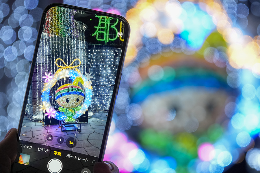 郡山駅前の楽都くん