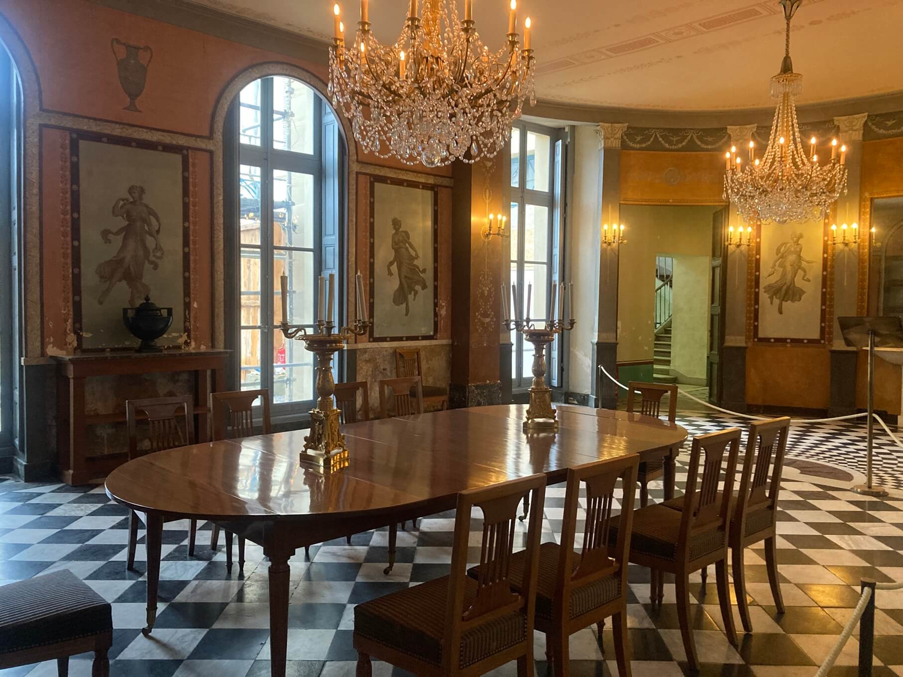 パリ・アート情報「ナポレオン夫妻の物語が残る、マルメゾン城美術館を訪ねて」