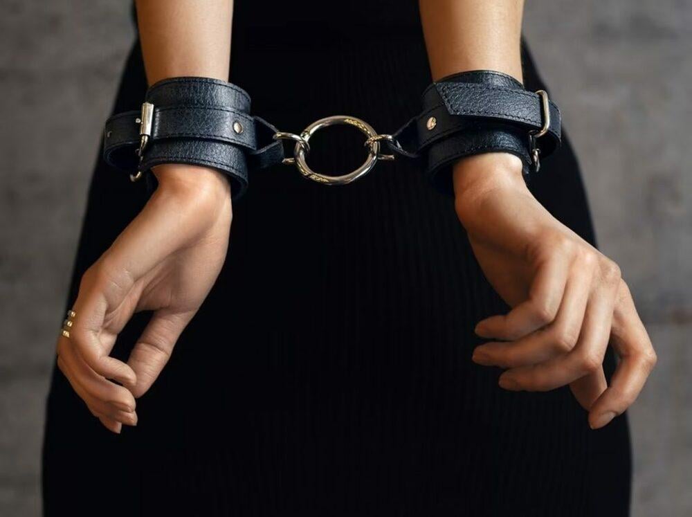 「叩いて」「首を絞めて」…韓国・新婚妻の性嗜好に夫が苦悩、離婚も視野に
