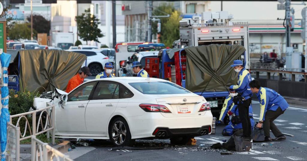 盗難車暴走事故 運転手の男を危険運転致死容疑で再逮捕、氏名を公表 死傷者14人に – 産経ニュース 盗難車暴走事故 運転手の男を危険運転致死容疑で再逮捕、氏名を公表 死傷者14人に - 産経ニュース