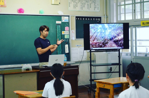 【鹿児島県出水市】手の届く世界の循環を守り、200年先もあり続ける森へ ／ 株式会社WOODLIFE 中尾雄基さん