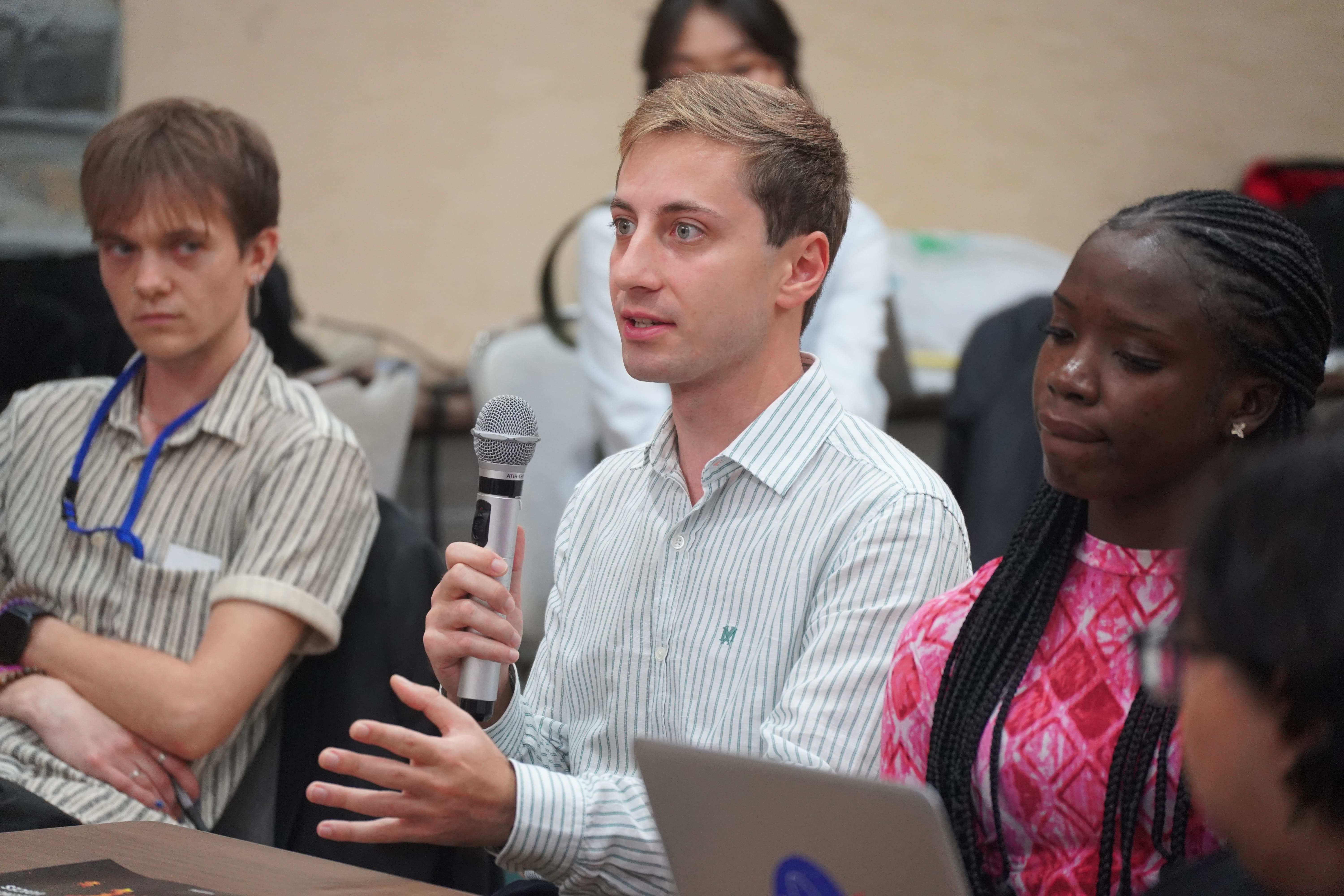 アカデミーの様子