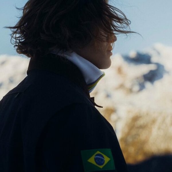 モンクレール、ブラジルのテクニカルスポンサーとして冬季オリンピックに復帰 - FashionNetwork 日本