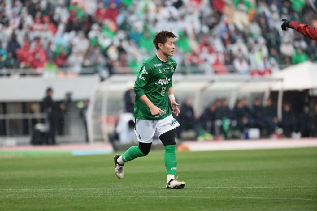 自身も8日前に引退試合をおこなっていた柿谷曜一朗さん「柏木陽介さんの偉大さを感じた」と、しみじみ【2025 柏木陽介引退試合 Pick Up】 : ぎふマガ！～FC岐阜を徹底的に応援する公式ウェブマガジン～