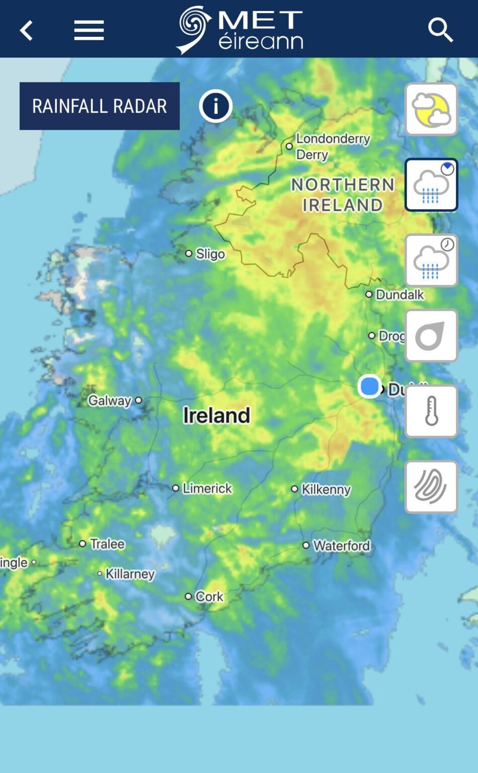 現在アイルランドの99%で雨が降っています