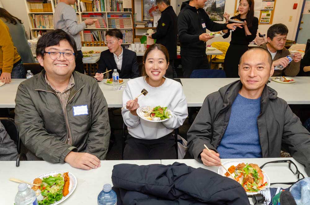 建友会第13回（2026年度）年次総会。2025年11月25日、バンクーバー市。写真　建友会。