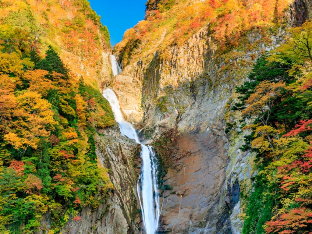 長期休みに行きたい「富山県の穴場秘境」ランキング！ 2位「称名滝」を抑えた1位は？【2025年調査】 - All About ニュース