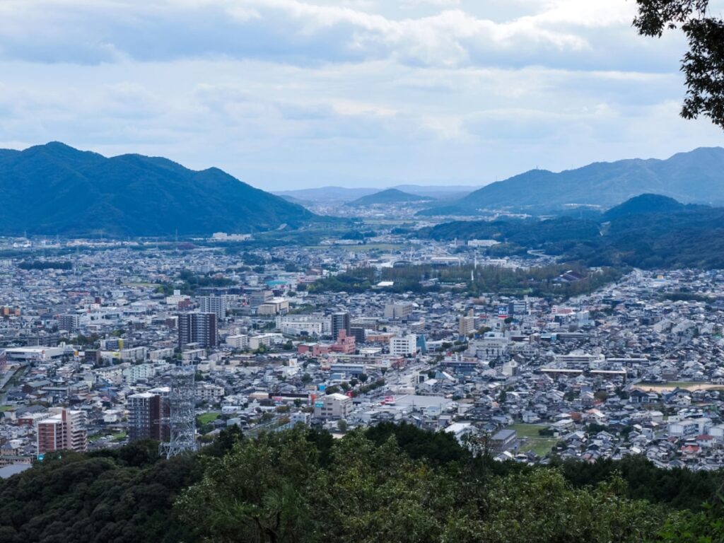 老後に住みたい「山口県の自治体」ランキング！ 2位「山口市」を抑えた1位は？ 【2025年調査】 - All About ニュース