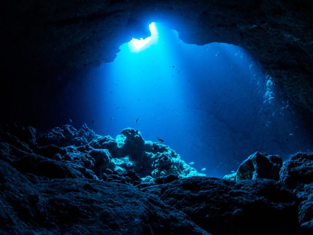 好き&行ってみたい「岩手県の絶景スポット」ランキング! 2位「青の洞窟」を抑えた1位は? 【2025年調査】 – All About ニュース 好き&行ってみたい「岩手県の絶景スポット」ランキング! 2位「青の洞窟」を抑えた1位は? 【2025年調査】 - All About ニュース