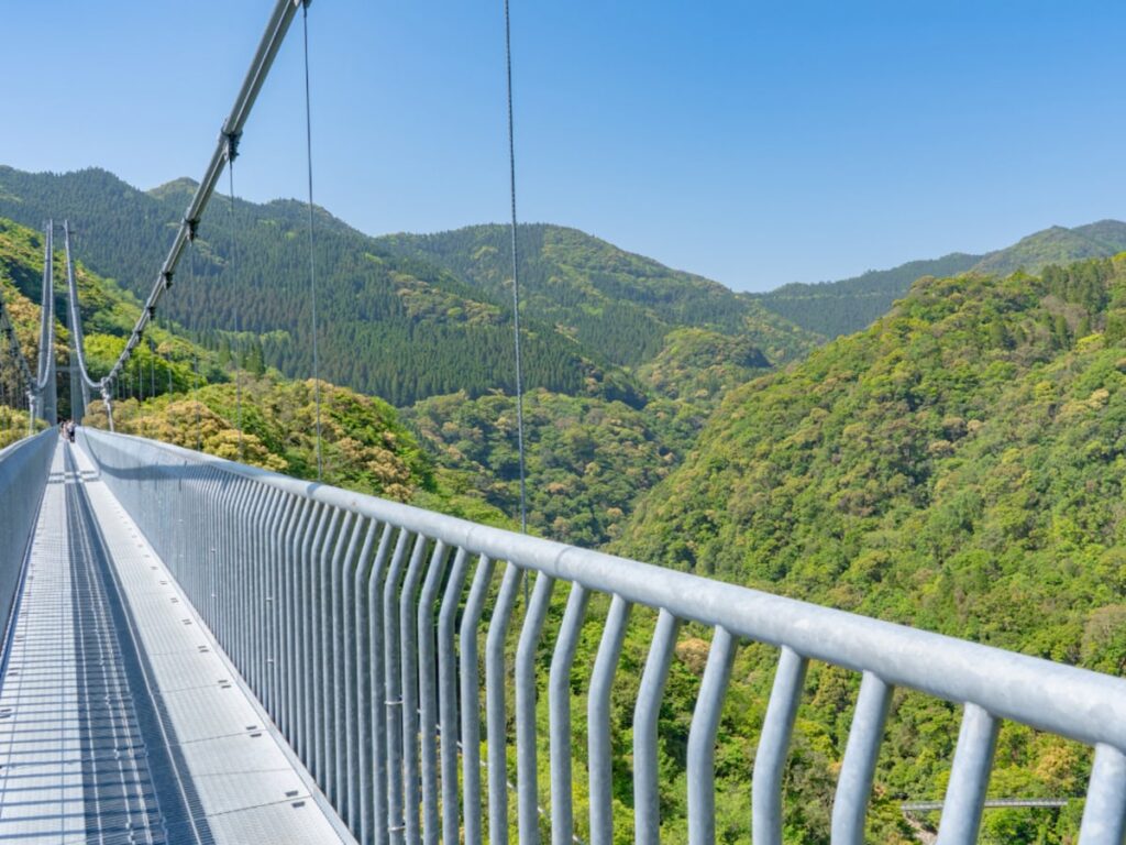 長期休みに行きたい「宮崎県の穴場秘境」ランキング！ 2位「綾の照葉大吊橋」、1位は？ 【2025年調査】 - All About ニュース