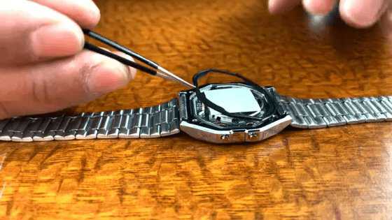 CASIOの伝説的デジタルウォッチ「F-91W」の交換用オープンソース基盤「Sensor Watch」 - 画像