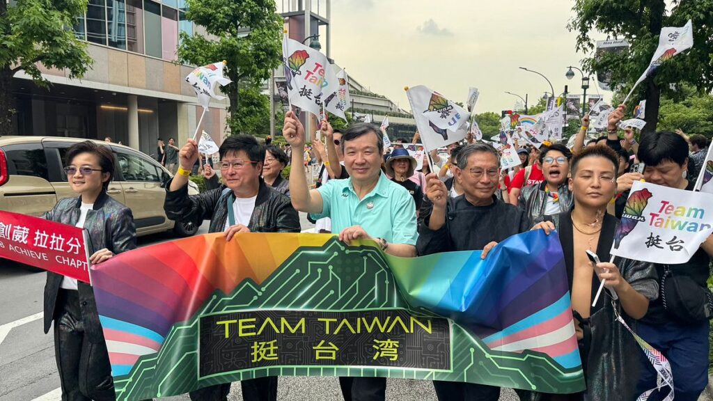 日本の輸出リンゴ、10個中8個は台湾へ　李逸洋駐日代表が分析「GDPに関係ない台湾人の日本愛」 | 黃信維（コウ・シンイ） | ニュース