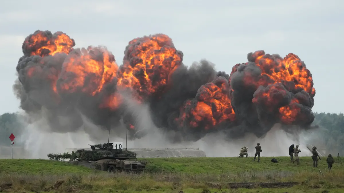 NATO加盟国の軍隊がポーランドで多国籍軍事演習を実施。（AP通信）