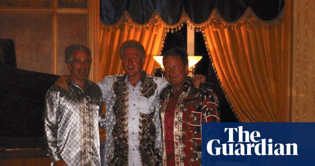 ビル・クリントン氏、エプスタインファイル公開後、ホワイトハウスが自分をスケープゴートとして利用していると発言