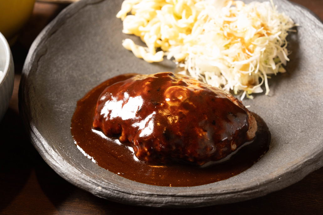 「鉄板居酒屋KADO屋」のハンバーグ定食の画像