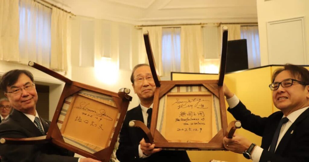 関西出身の2人のノーベル受賞快挙に駐スウェーデン日本大使「バルト海飛び込まないで」
