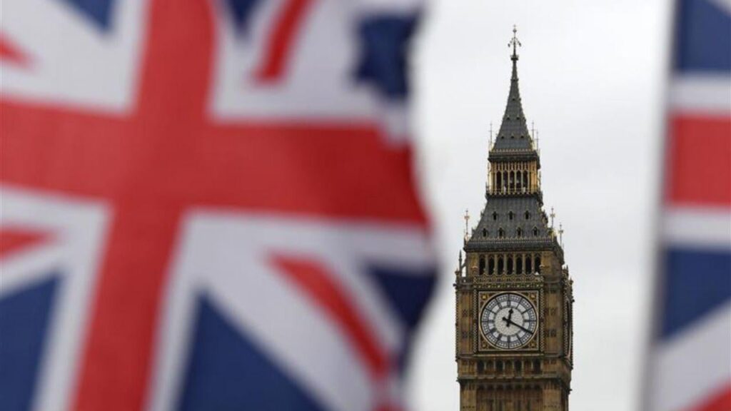英国脱出: ONS の最新データによると、英国に定住することを決めているポーランド人の数の 3 倍以上のポーランド人が英国を離れています。