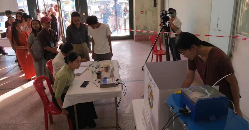 ミャンマー総選挙始まる 中露ベラルーシが「選挙監視団」派遣、国軍系28人無投票で当選 - 産経ニュース