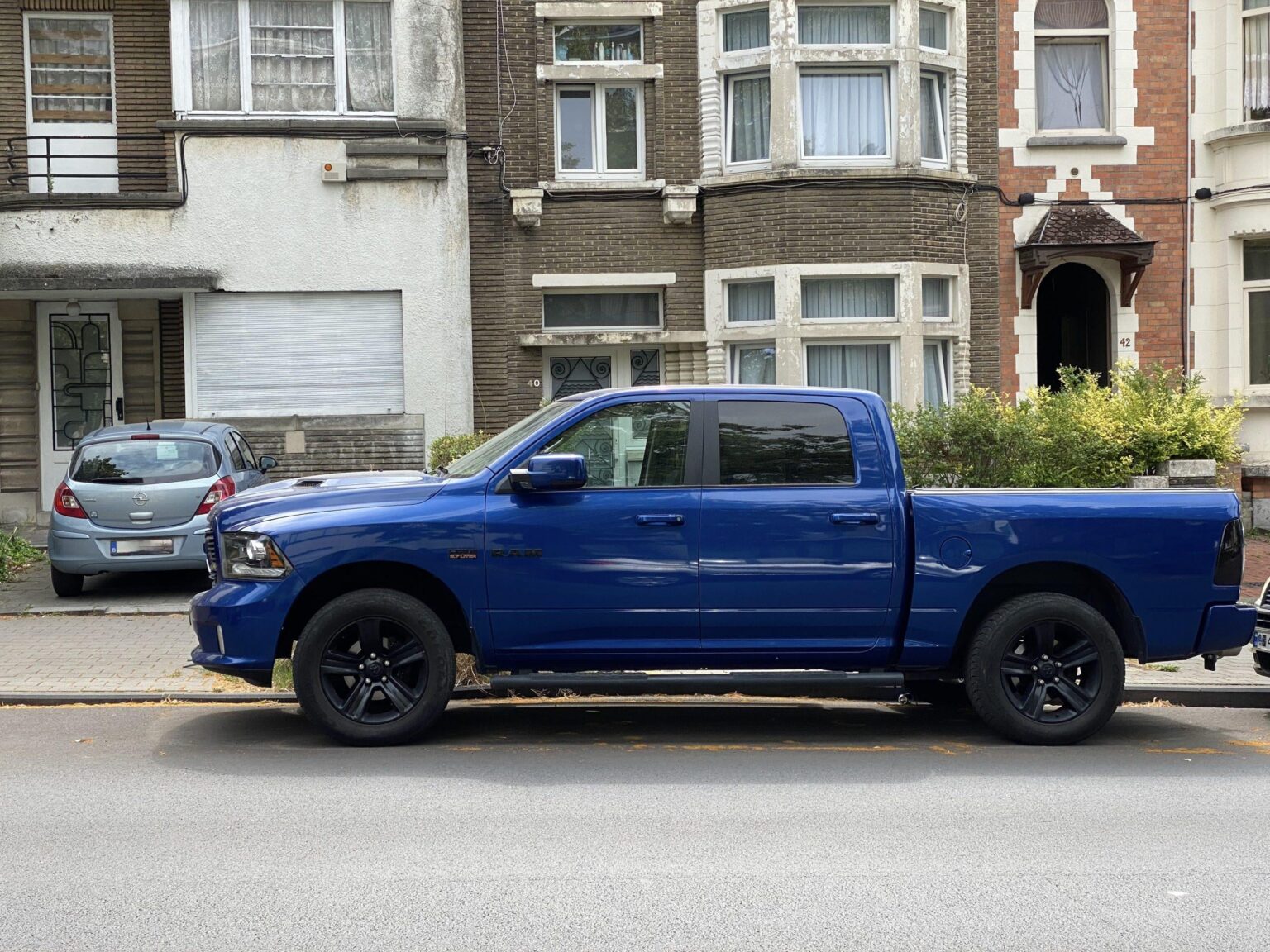米国の自動車基準を受け入れるとヨーロッパ人の命が危険にさらされる