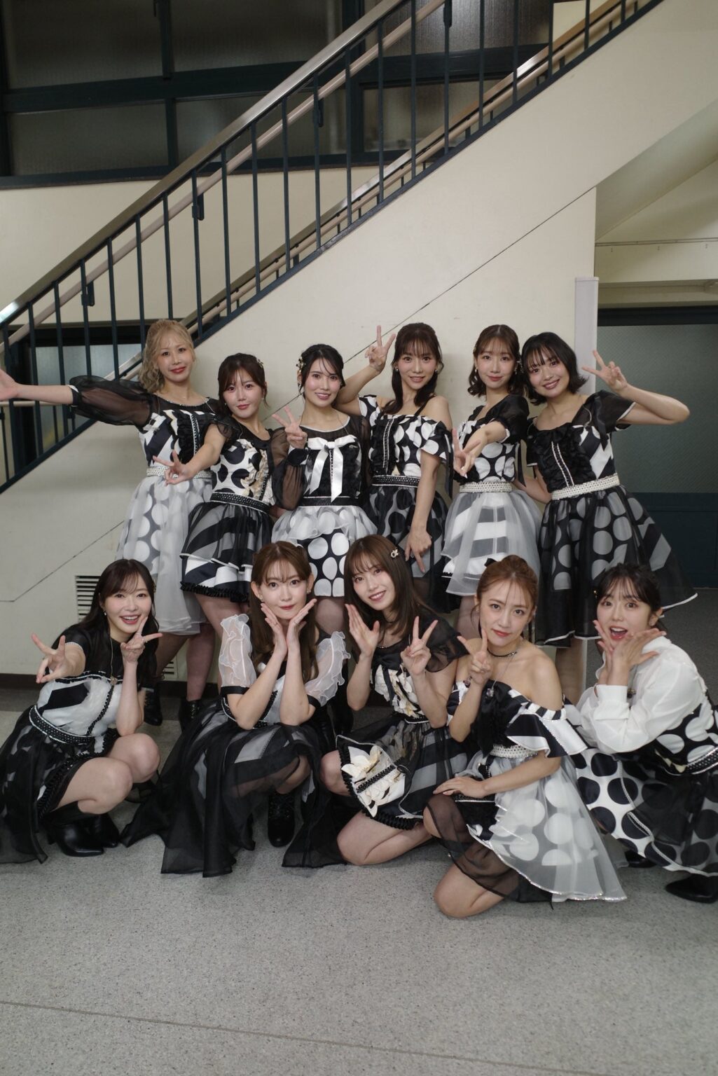 峯岸みなみがAKB48の武道館コンサートに!豪華すぎる集合ショットが話題に | 話題の投稿 | スポーツブル (スポブル) 峯岸みなみがAKB48の武道館コンサートに!豪華すぎる集合ショットが話題に | 話題の投稿 | スポーツブル (スポブル)