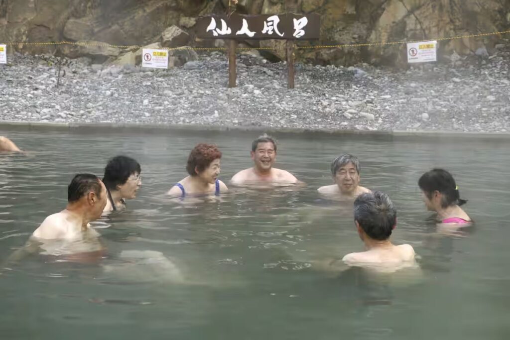 M2VNJVPFZVIUVHDUZXIVDGFVBY-min