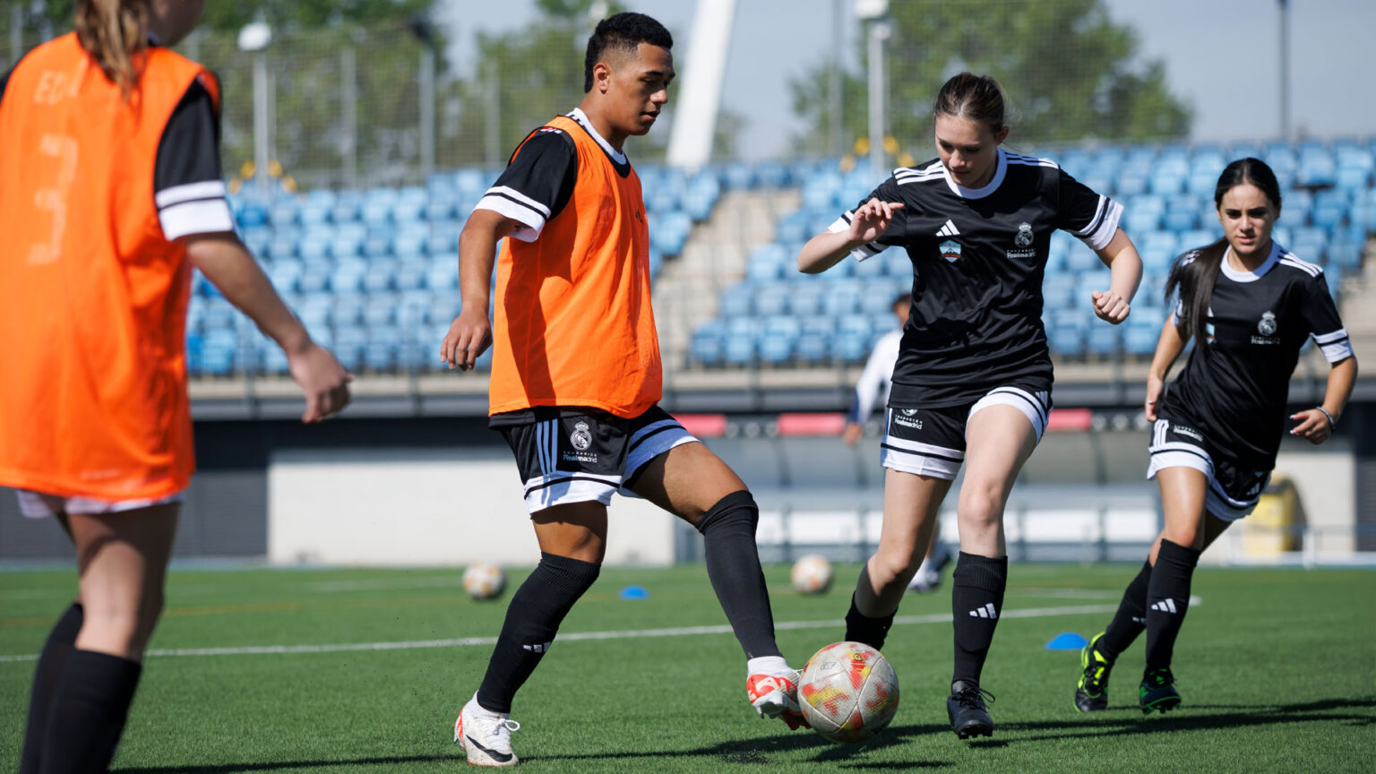 Foundation school in Australia visits Madrid